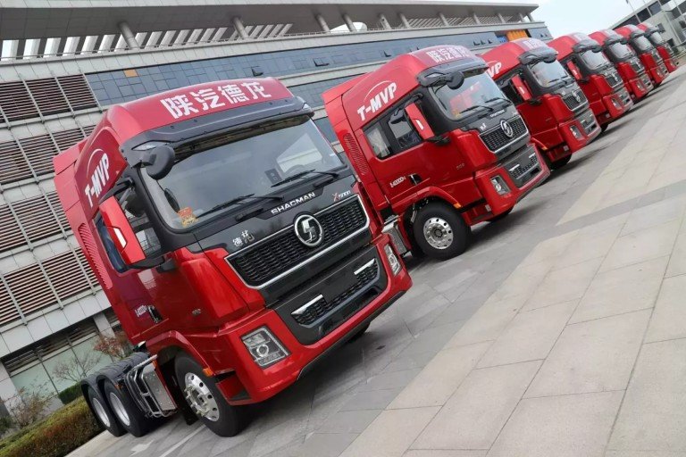 SHACMAN X5000 Tractor Truck 6X4 (3)